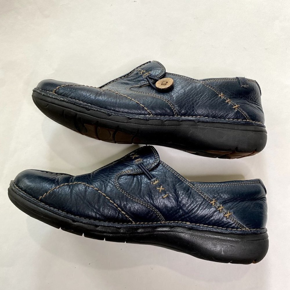 Clarks Un.Loop Unstructured Leather Slip On Shoes… - image 7